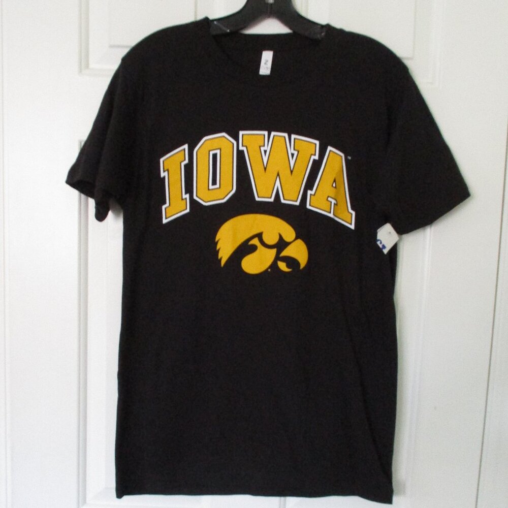 Zuni Unisex S/S NCAA Iowa Hawkeyes Crew T-Shirt NWT - Size XS-Small